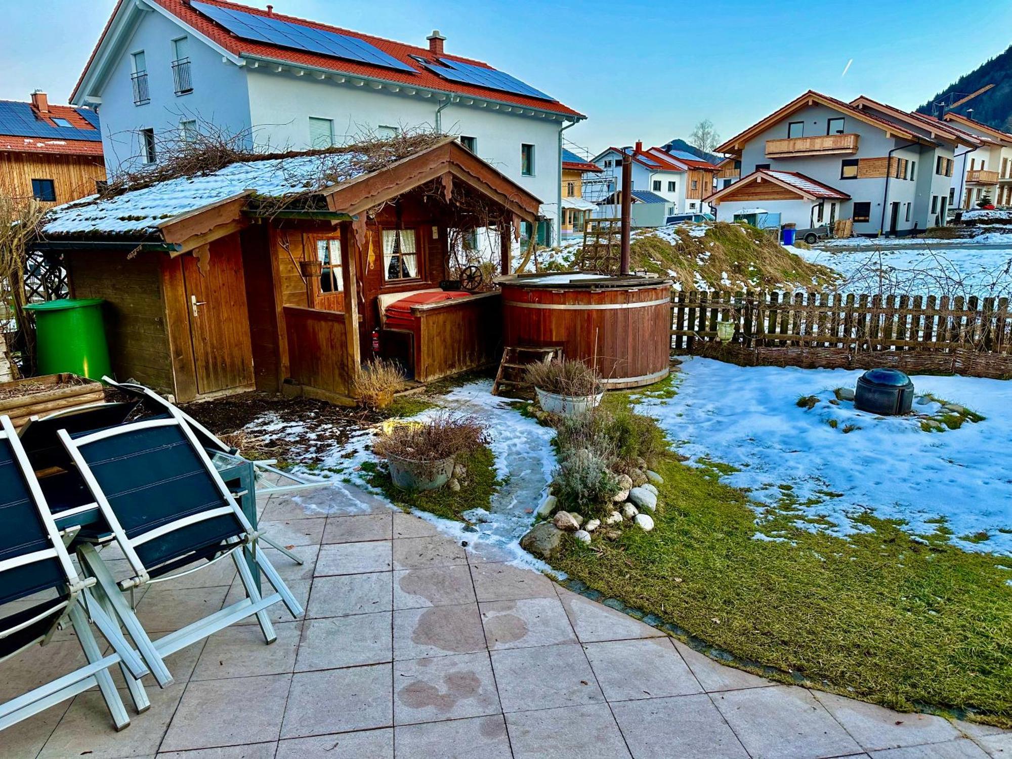 Suite Sinja Erlebnisferienwohnung Hausham Εξωτερικό φωτογραφία